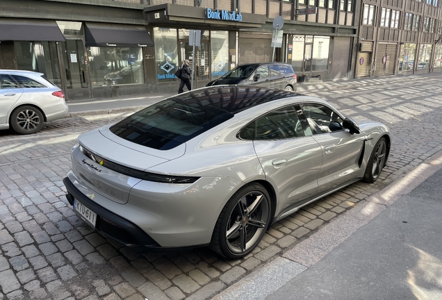 Porsche Taycan Turbo S
