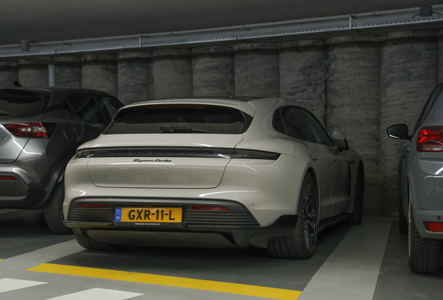 Porsche Taycan Turbo Sport Turismo