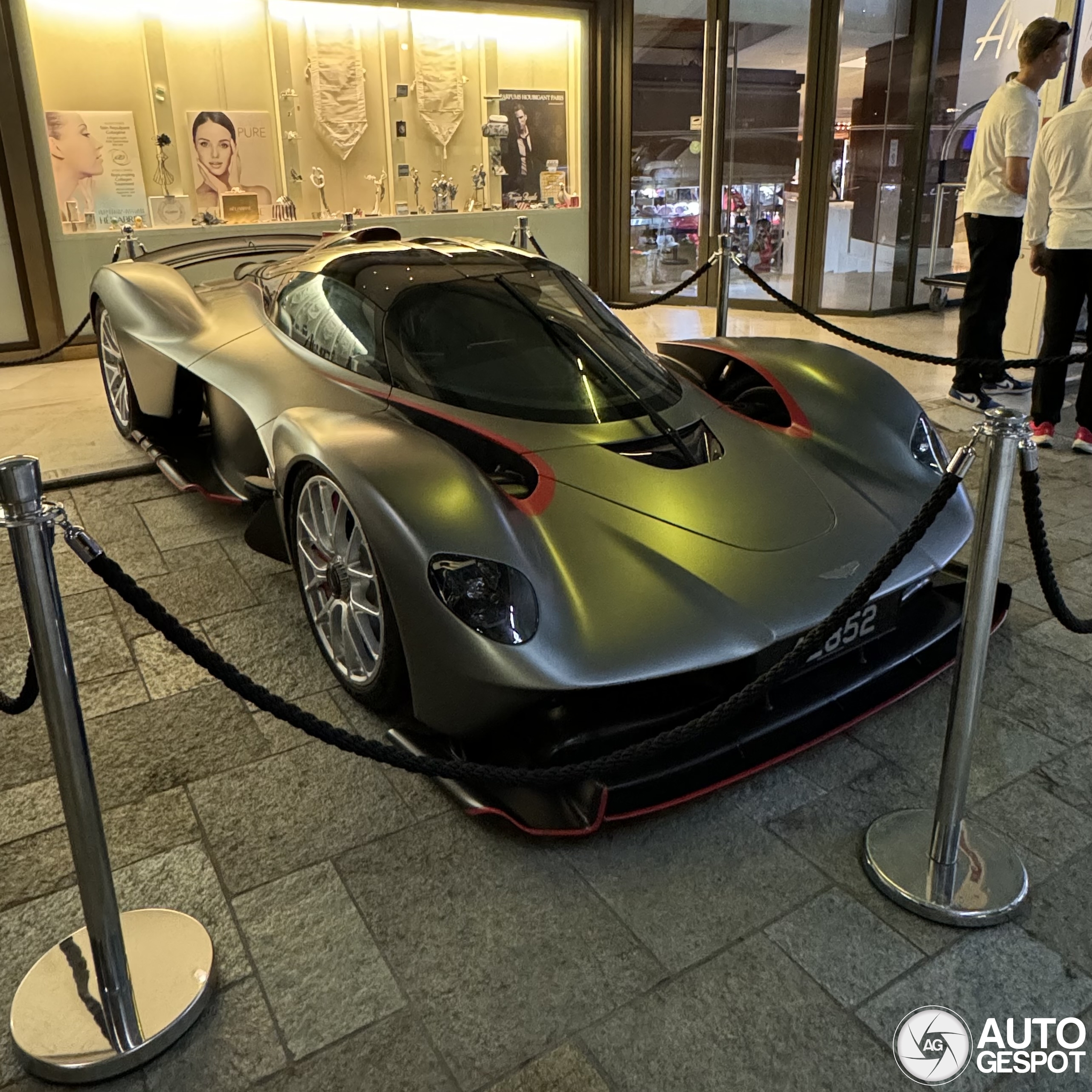 Aston Martin Valkyrie Spider