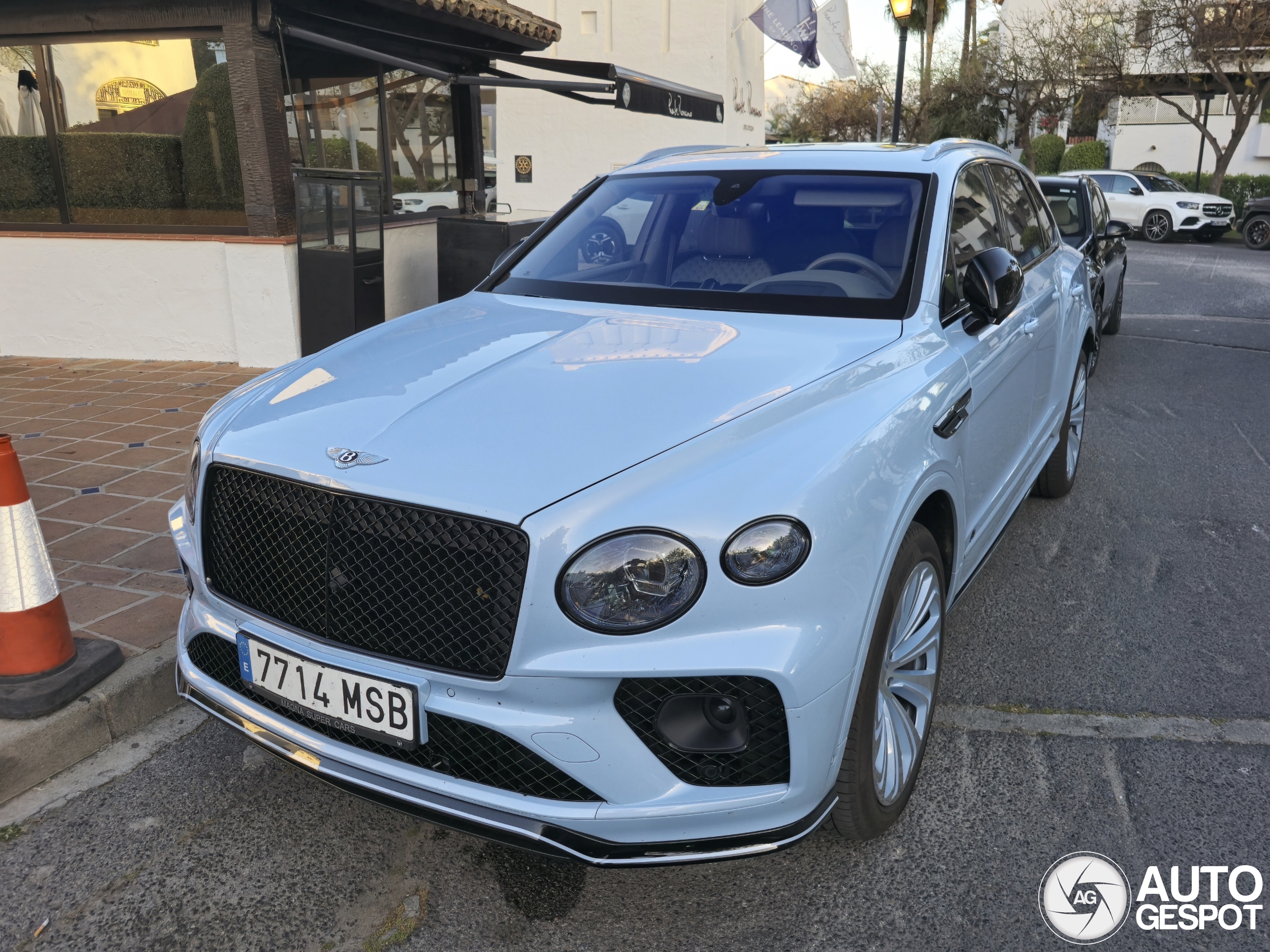 Bentley Bentayga V8 S 2022
