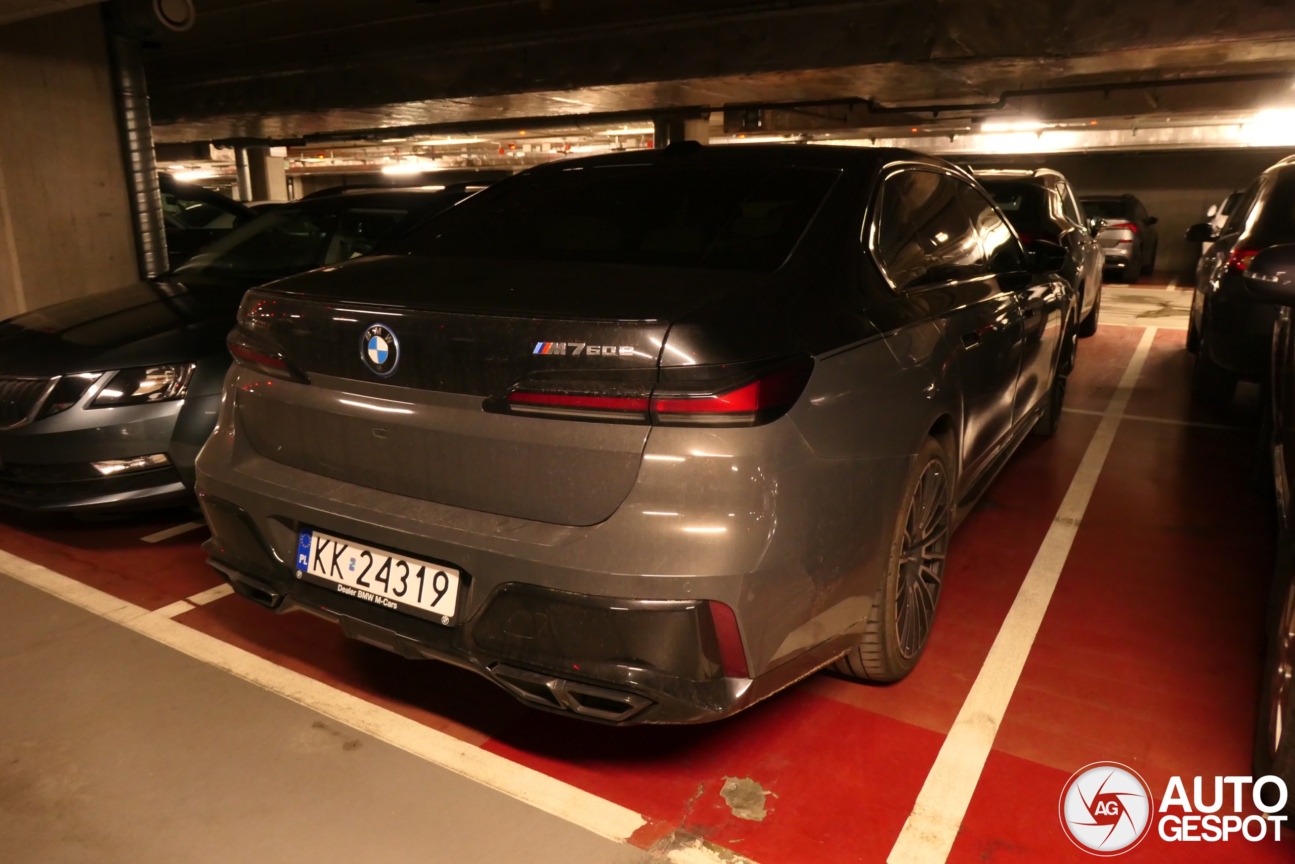BMW M760e xDrive