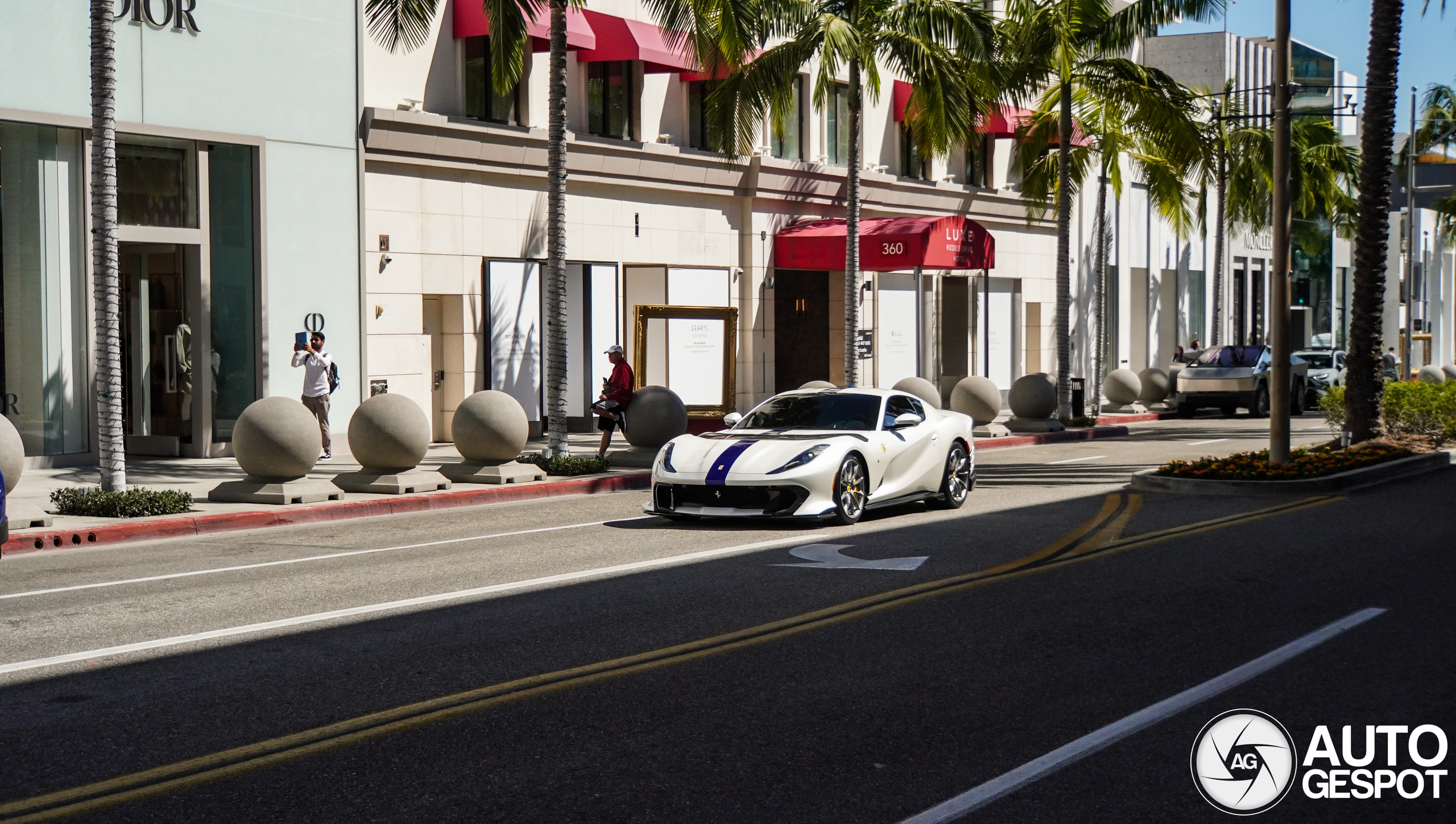 Ferrari 812 Competizione