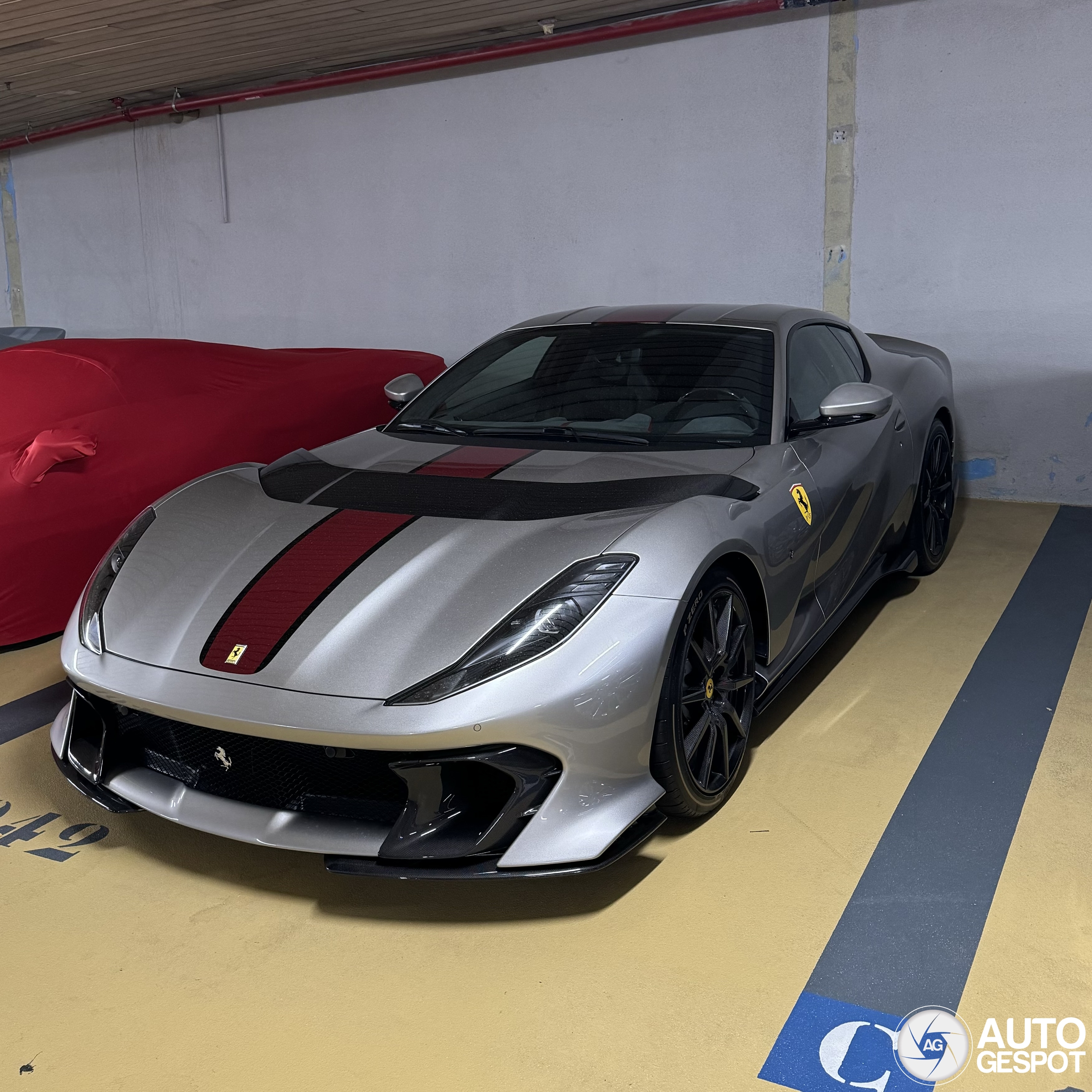 Ferrari 812 Competizione