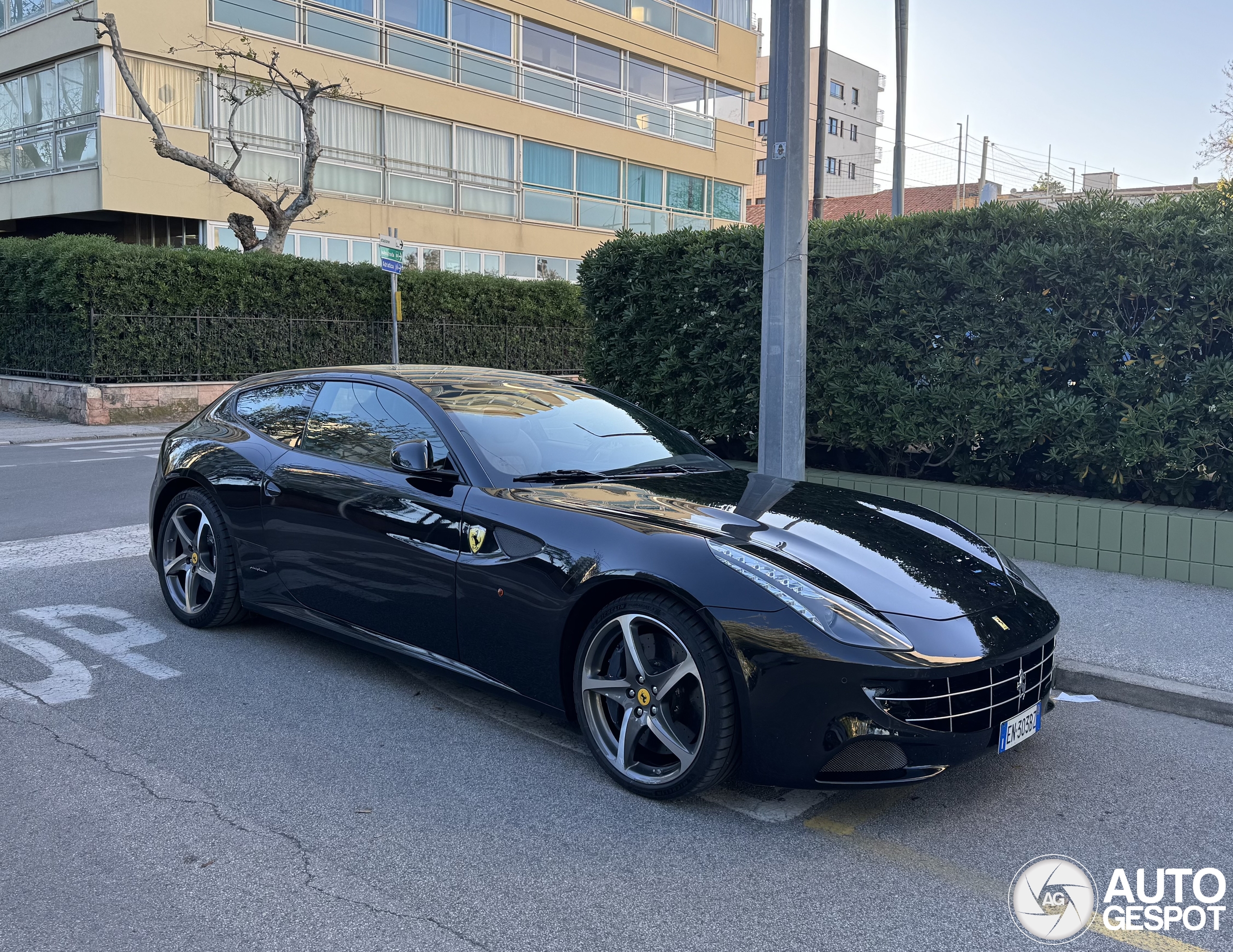 Ferrari FF