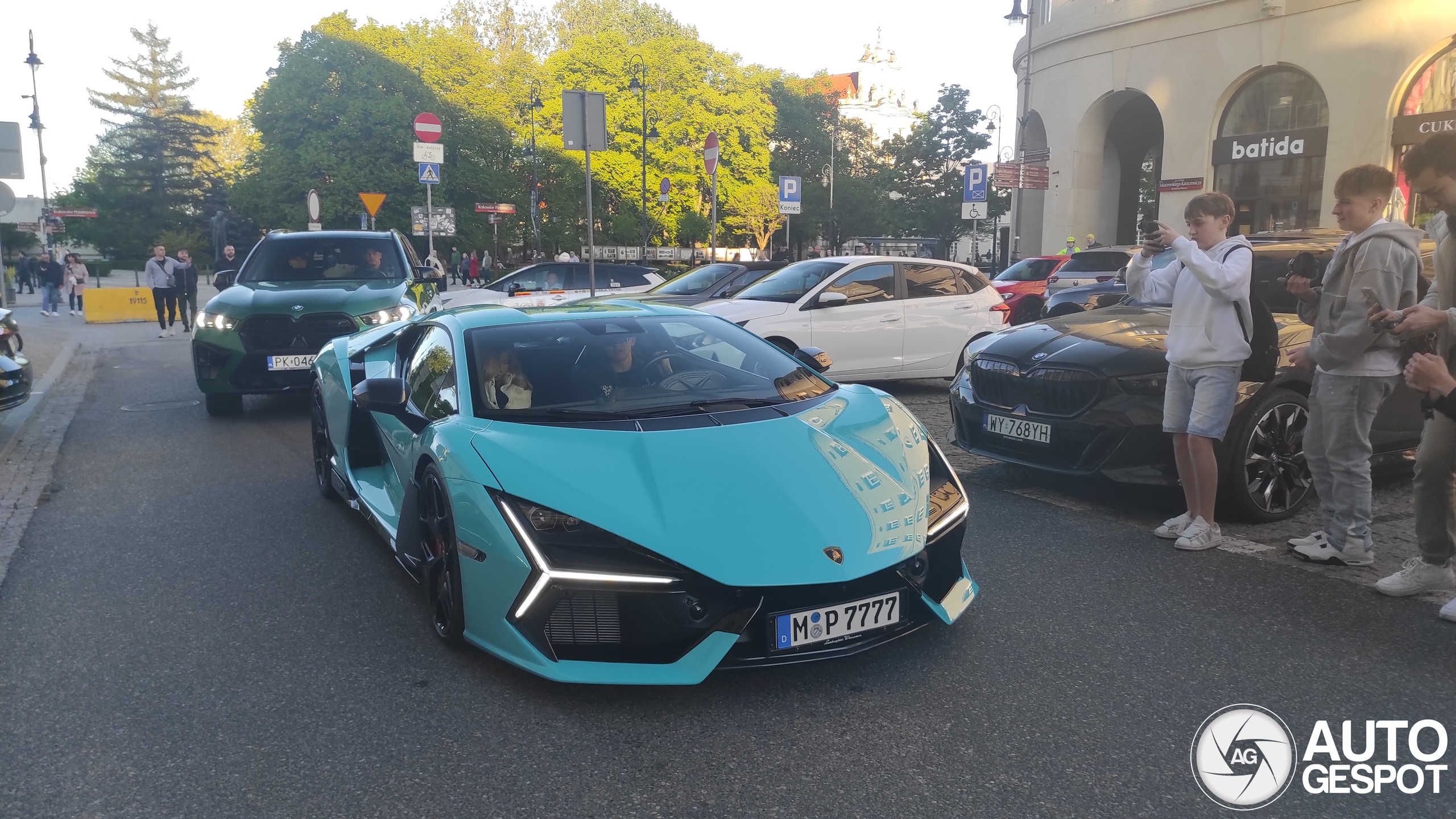 Lamborghini Revuelto