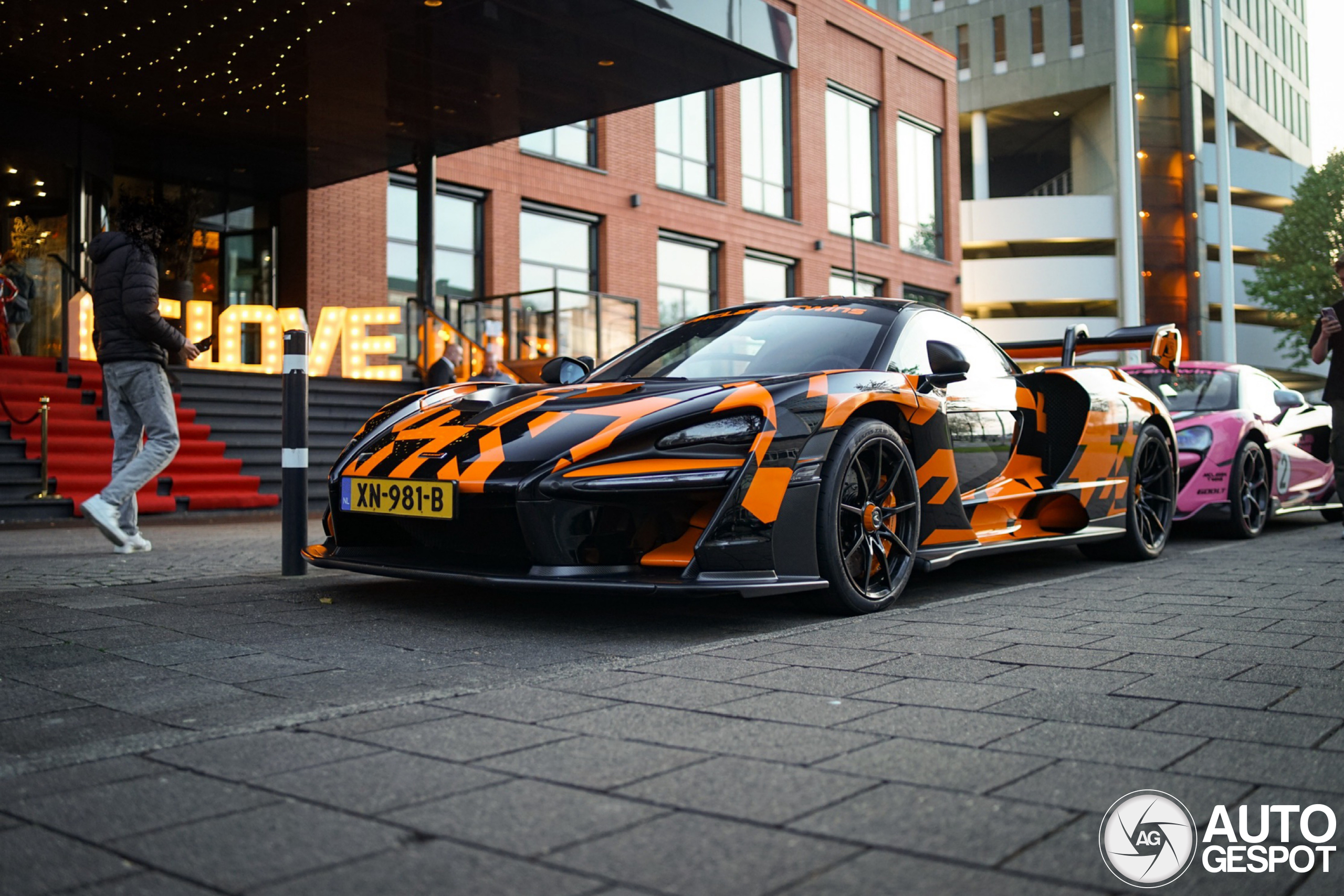 McLaren Senna