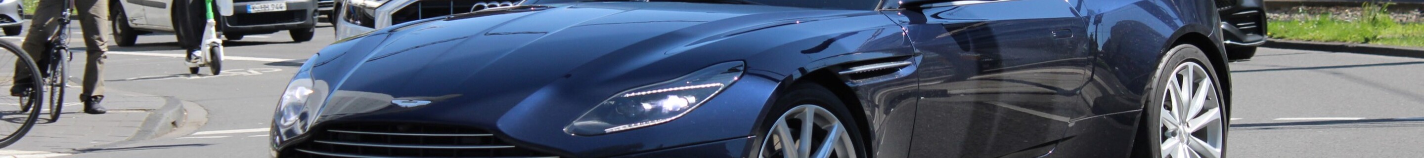 Aston Martin DB11 V8