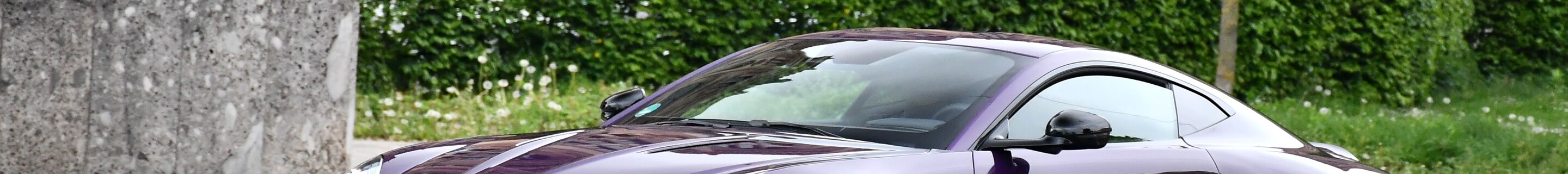 Aston Martin Vantage 2024