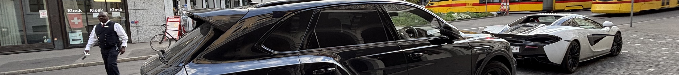 Bentley Bentayga Speed 2021