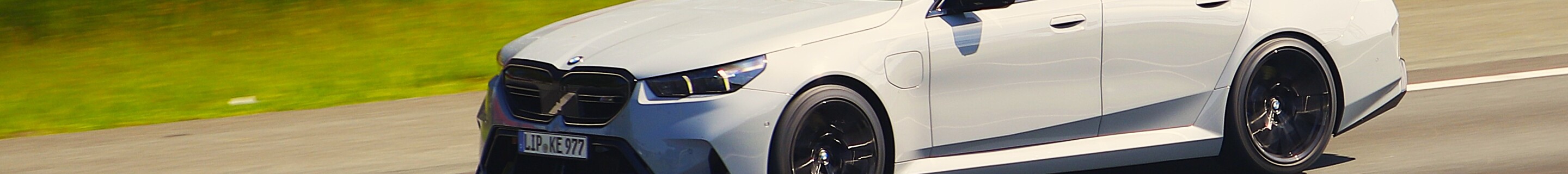 BMW M5 G90
