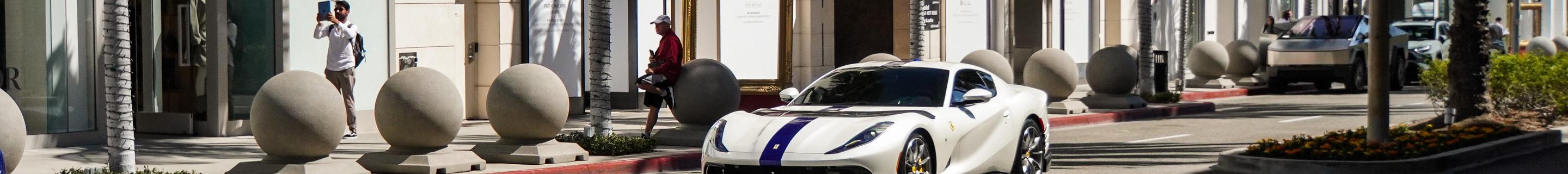 Ferrari 812 Competizione
