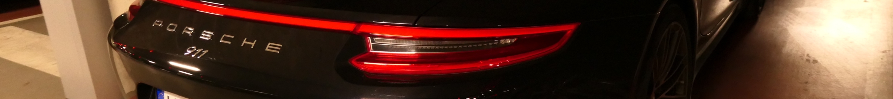 Porsche 991 Carrera 4S Cabriolet MkII