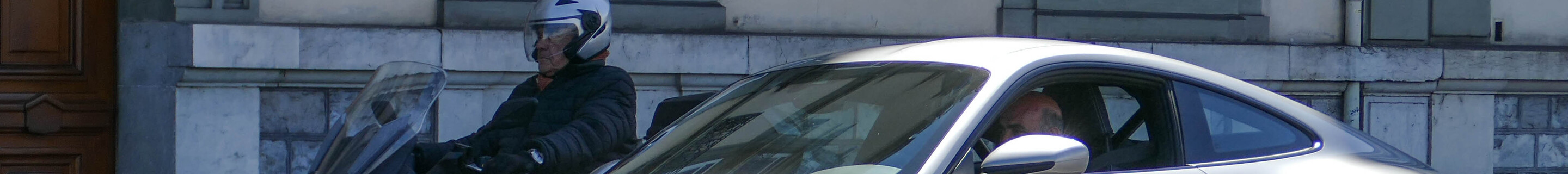 Porsche 992 S/T