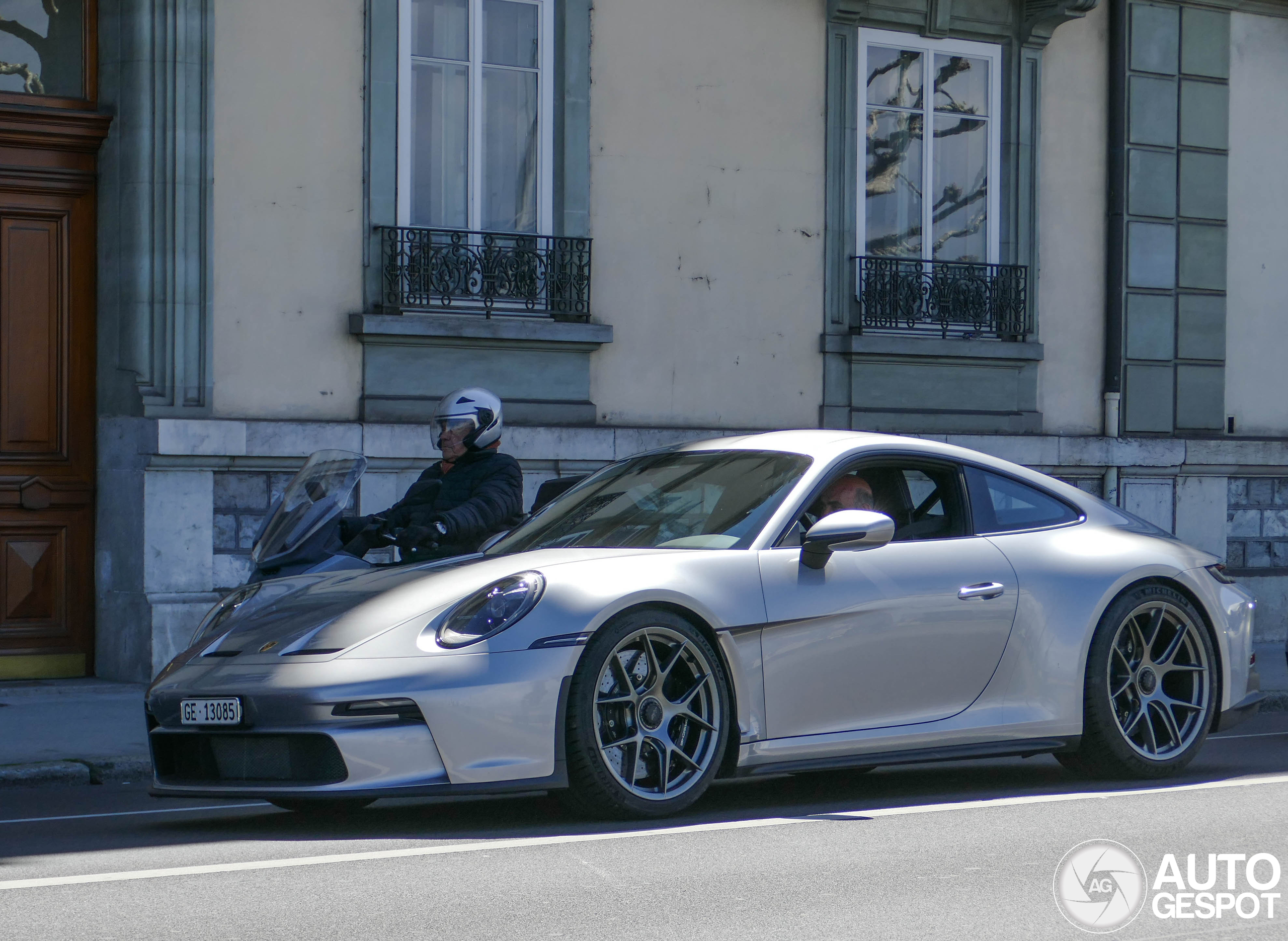 Porsche 992 S/T