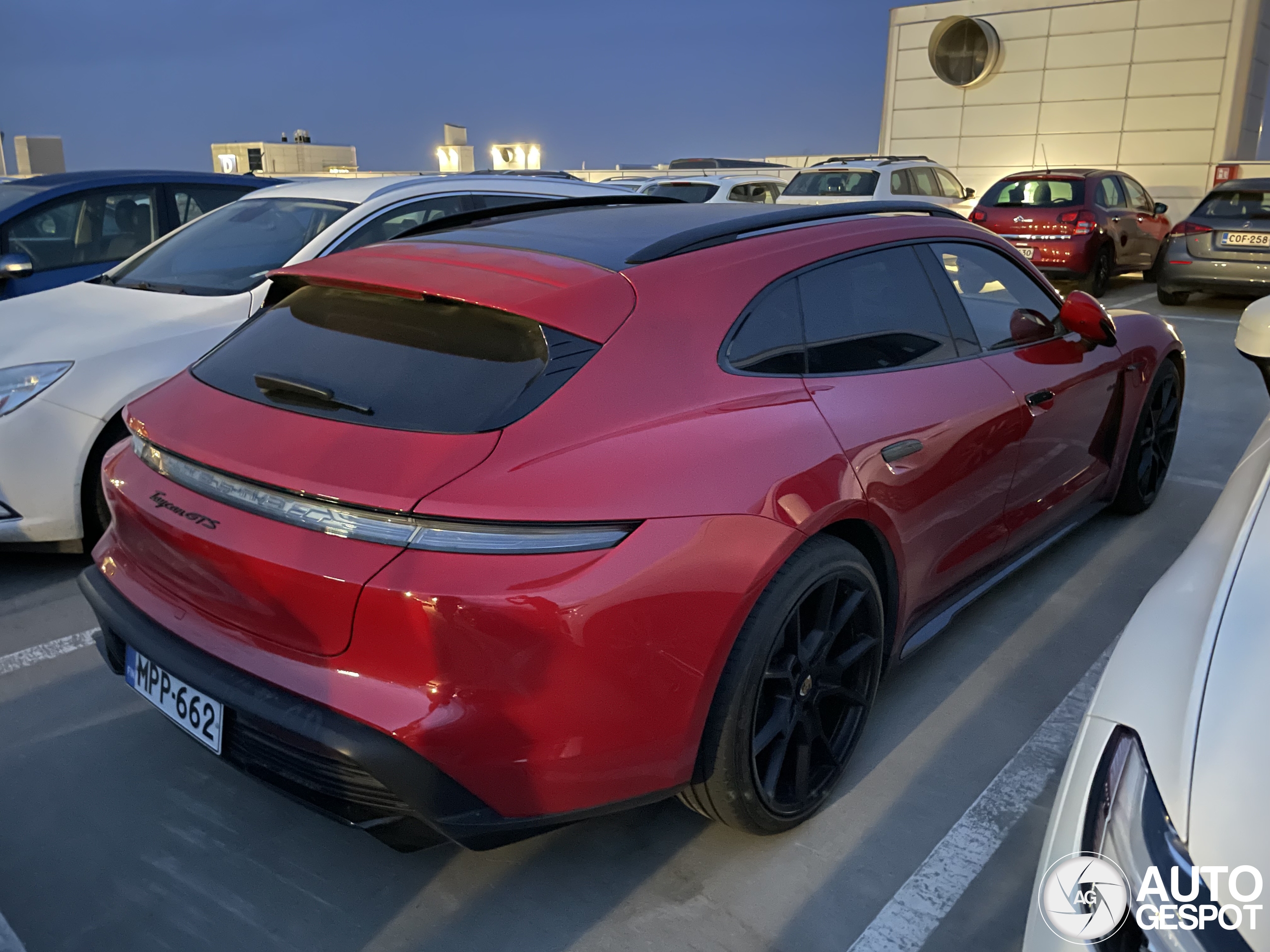 Porsche Taycan GTS Sport Turismo