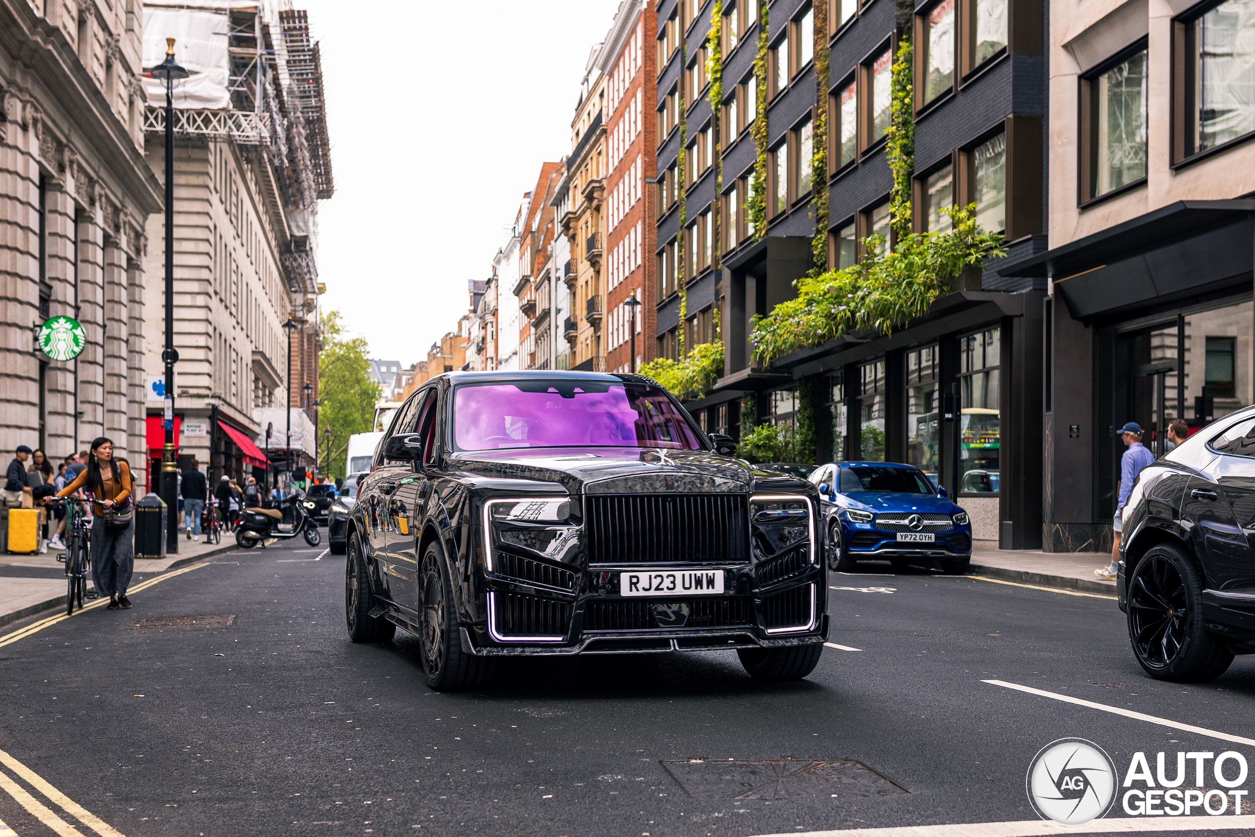 Met deze Rolls-Royce ben je echt een keizer op de weg