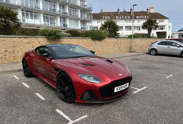 Aston Martin DBS Superleggera