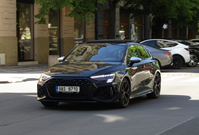 Audi RS3 Sportback 8Y