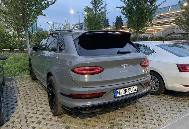 Bentley Bentayga V8 2021