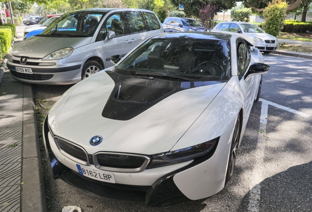 BMW i8