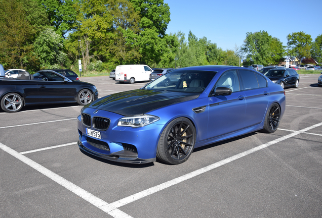 BMW M5 F10 2014 Infinitas SP750