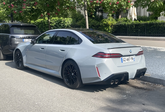 BMW M5 G90