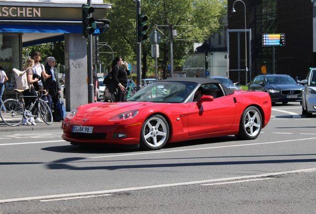 Chevrolet Corvette C6 Convertible
