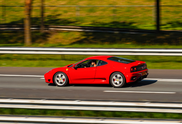Ferrari 360 Modena