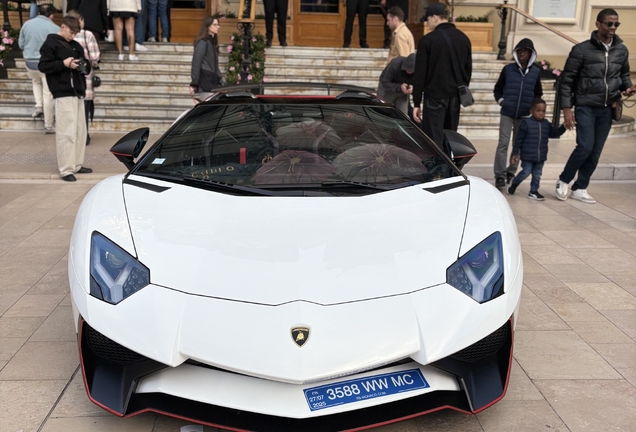 Lamborghini Aventador LP750-4 SuperVeloce Roadster