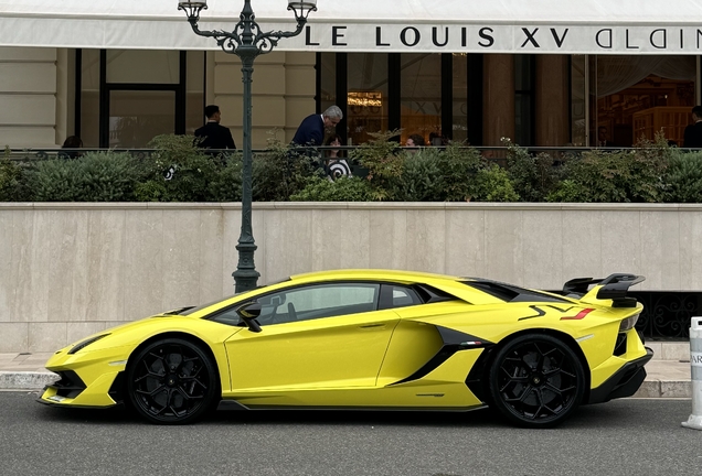 Lamborghini Aventador LP770-4 SVJ