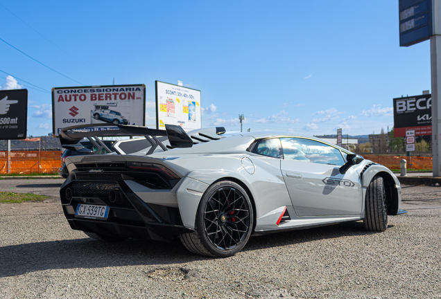 Lamborghini Huracán LP640-2 STO