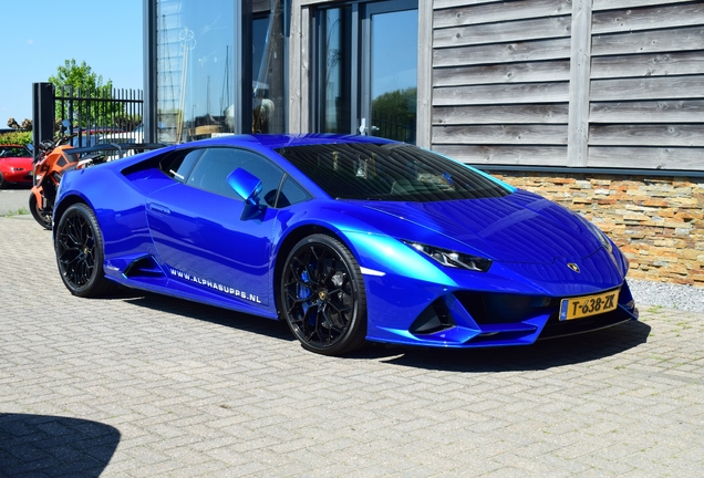 Lamborghini Huracán LP640-4 EVO
