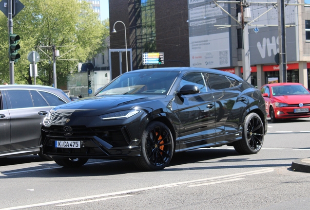 Lamborghini Urus S
