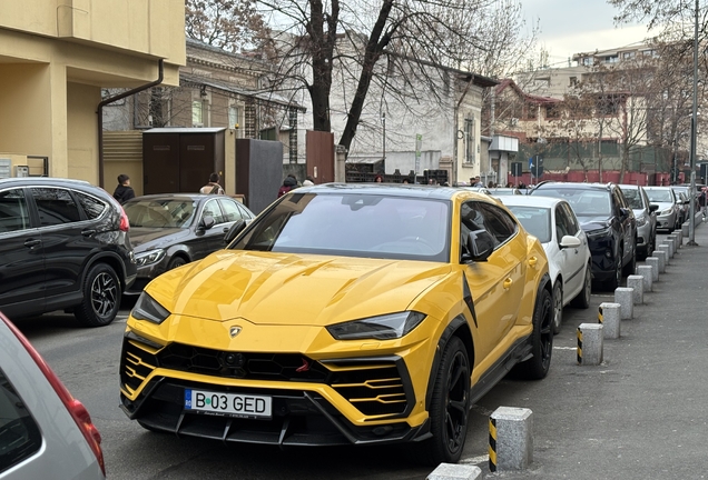 Lamborghini Urus Topcar Design