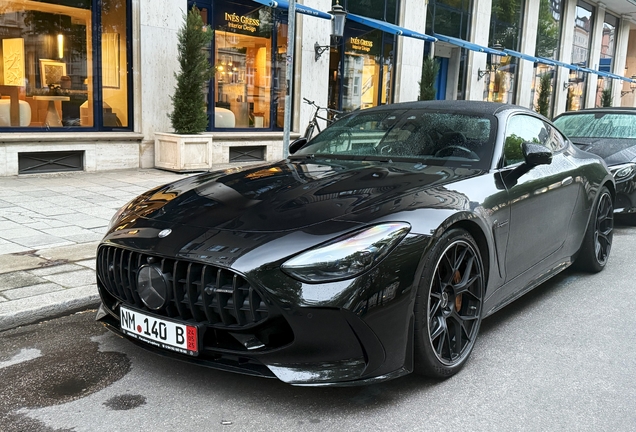 Mercedes-AMG GT 63 C192
