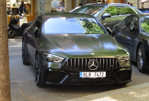 Mercedes-AMG GT 63 S X290