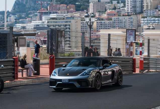 Porsche 718 Spyder RS Weissach Package