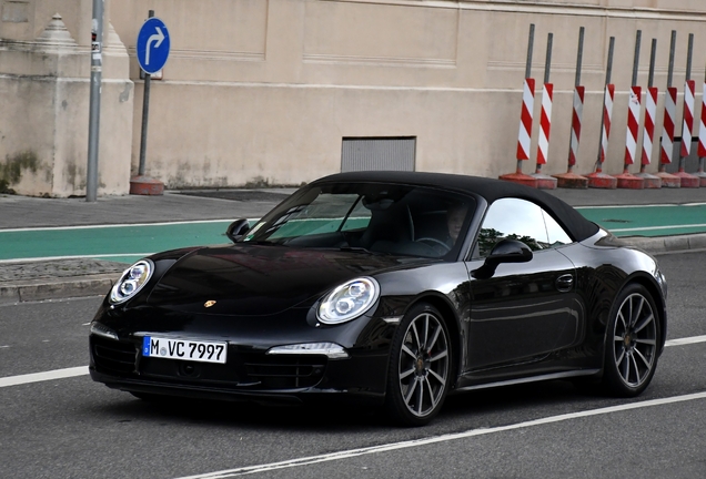 Porsche 991 Carrera 4S Cabriolet MkI