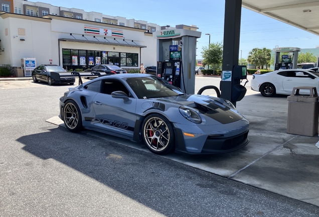 Porsche 992 GT3 RS Weissach Package