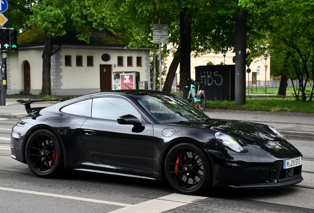 Porsche 992 Carrera 4 GTS MkII
