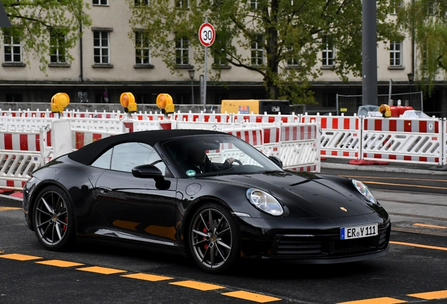 Porsche 992 Carrera S Cabriolet
