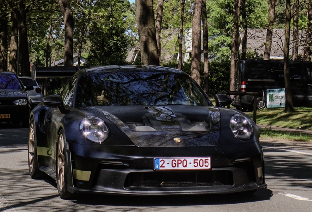 Porsche 992 GT3 RS Weissach Package