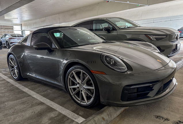 Porsche 992 Targa 4S