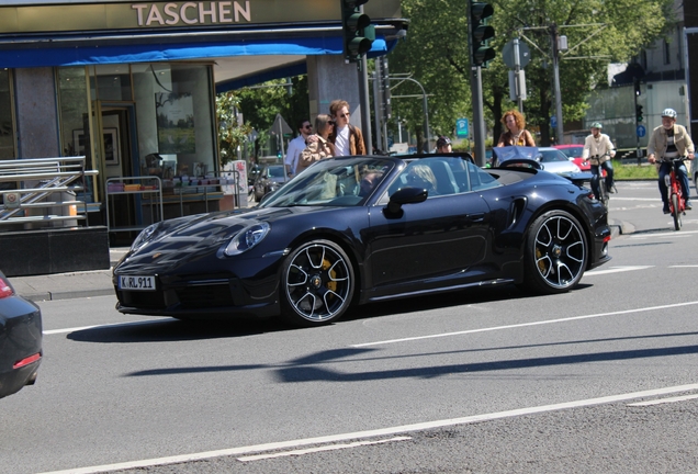 Porsche 992 Turbo Cabriolet