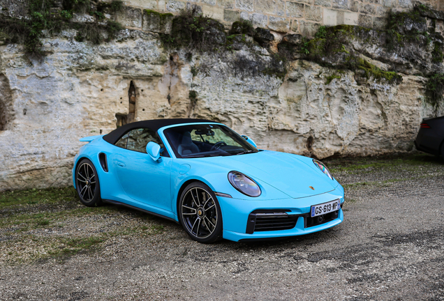 Porsche 992 Turbo S Cabriolet