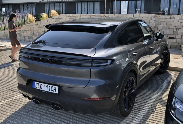 Porsche Cayenne Coupé Turbo E-Hybrid