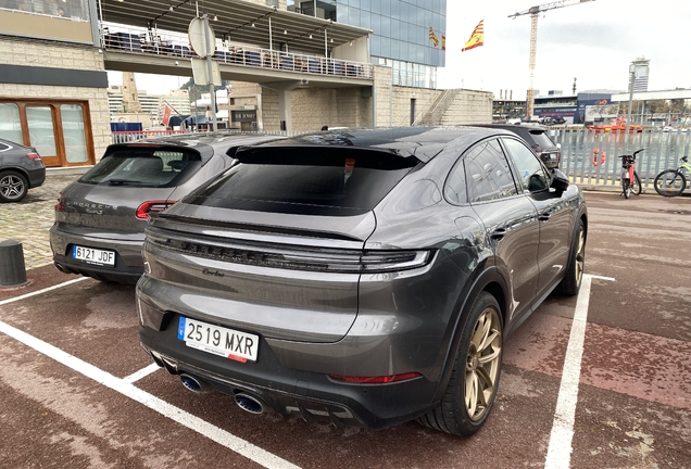 Porsche Cayenne Coupé Turbo E-Hybrid