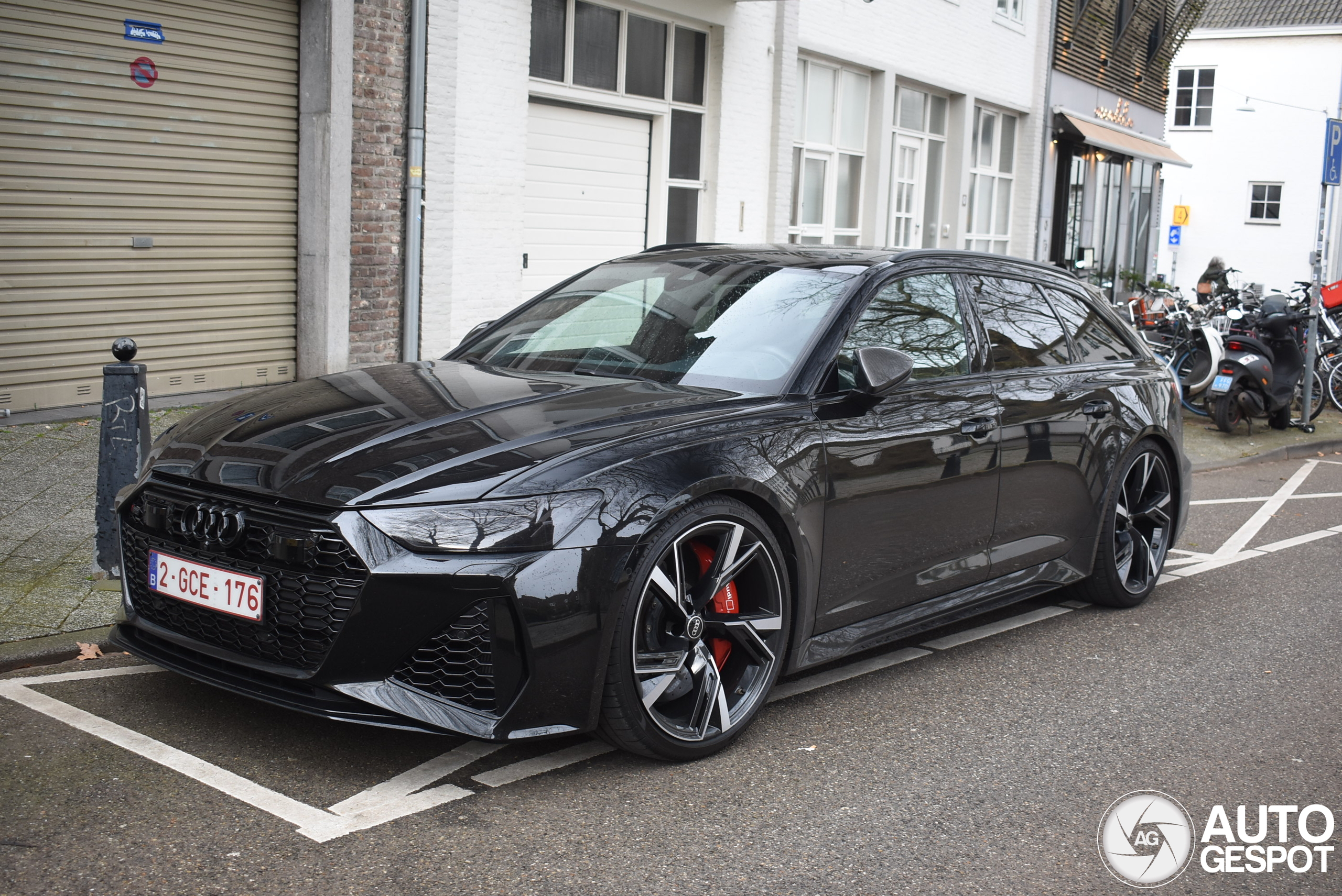 Audi RS6 Avant C8