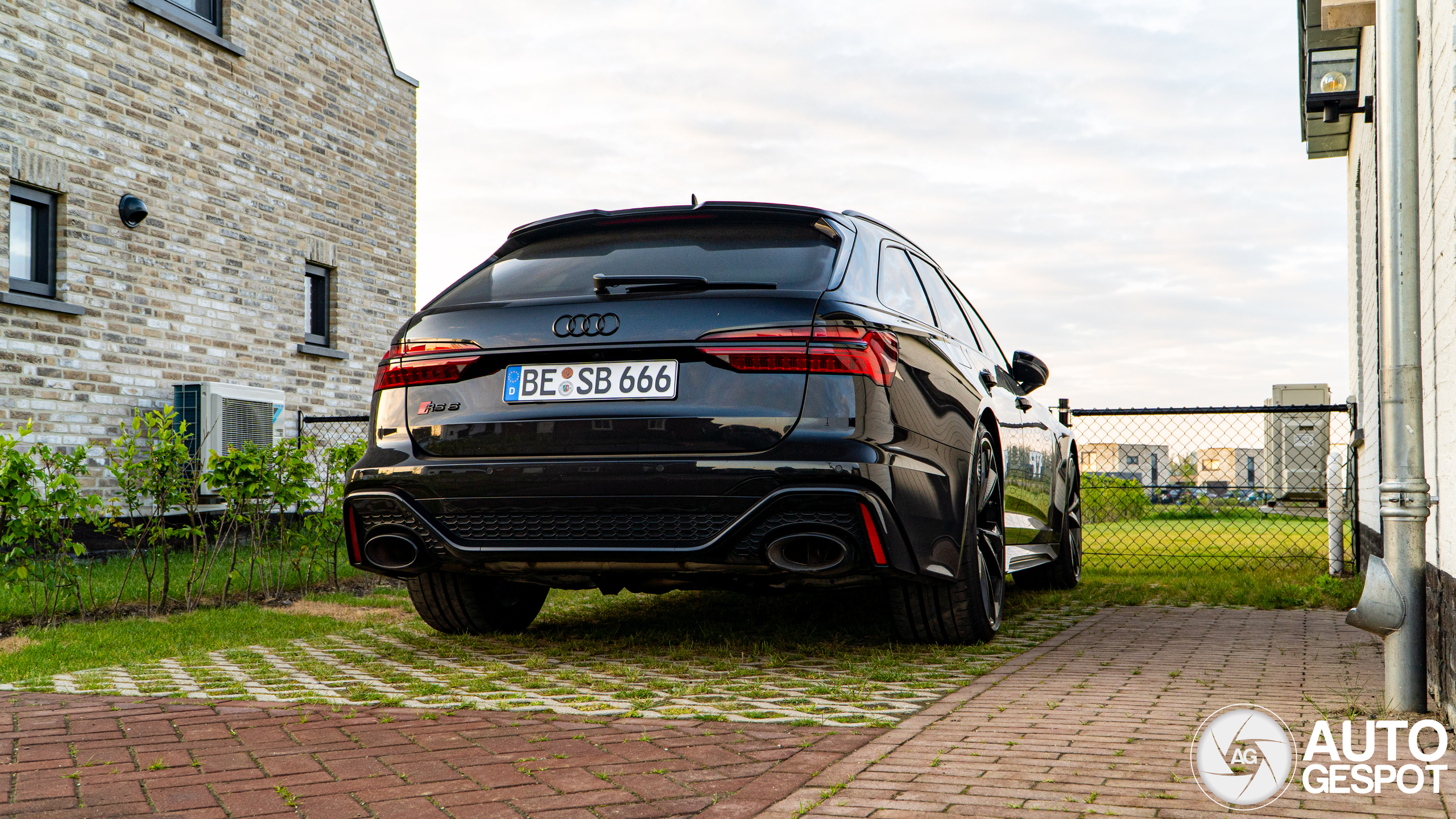 Audi RS6 Avant C8
