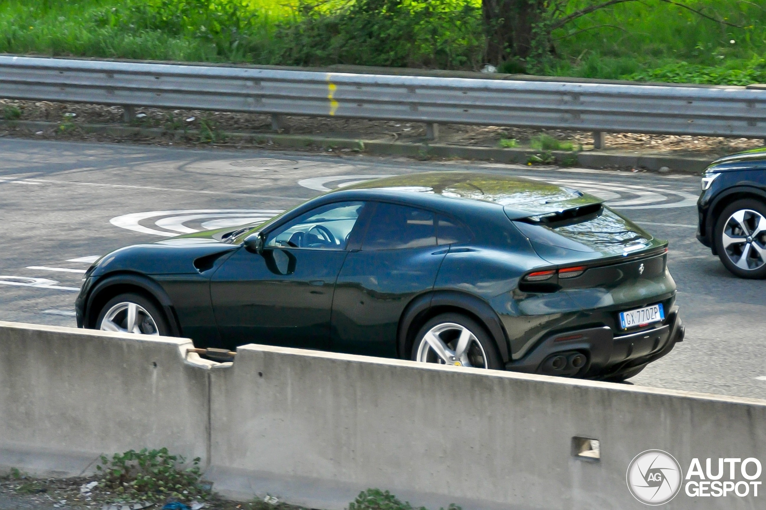 Ferrari Purosangue